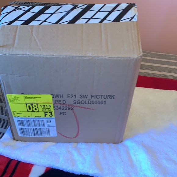 Bath and body Works gold turkey candle holder new - Picture 7 of 7